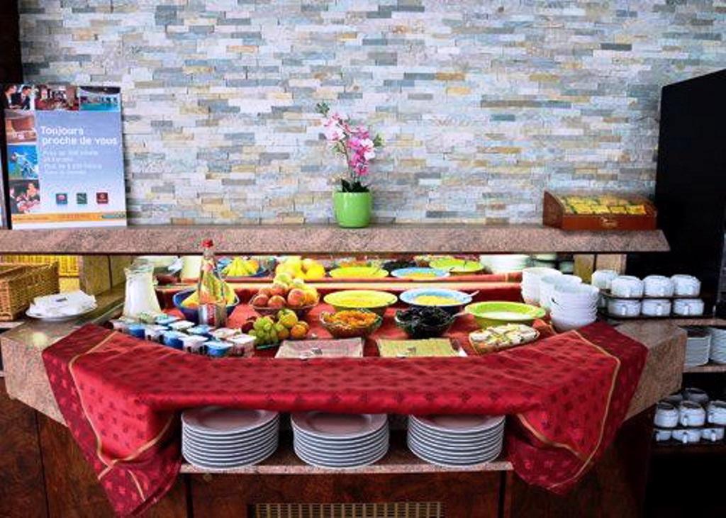 B&B Hotel Marne-La-Vallee Chelles Chelles  Εξωτερικό φωτογραφία