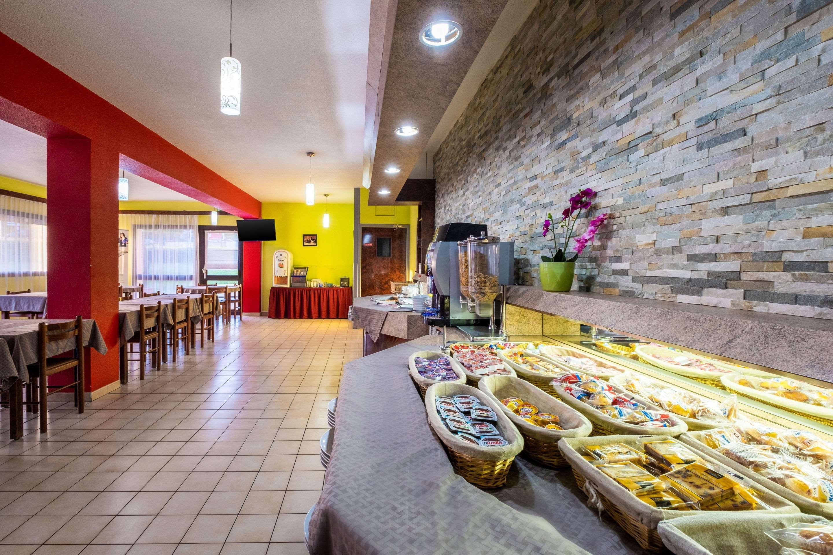 B&B Hotel Marne-La-Vallee Chelles Chelles  Εξωτερικό φωτογραφία